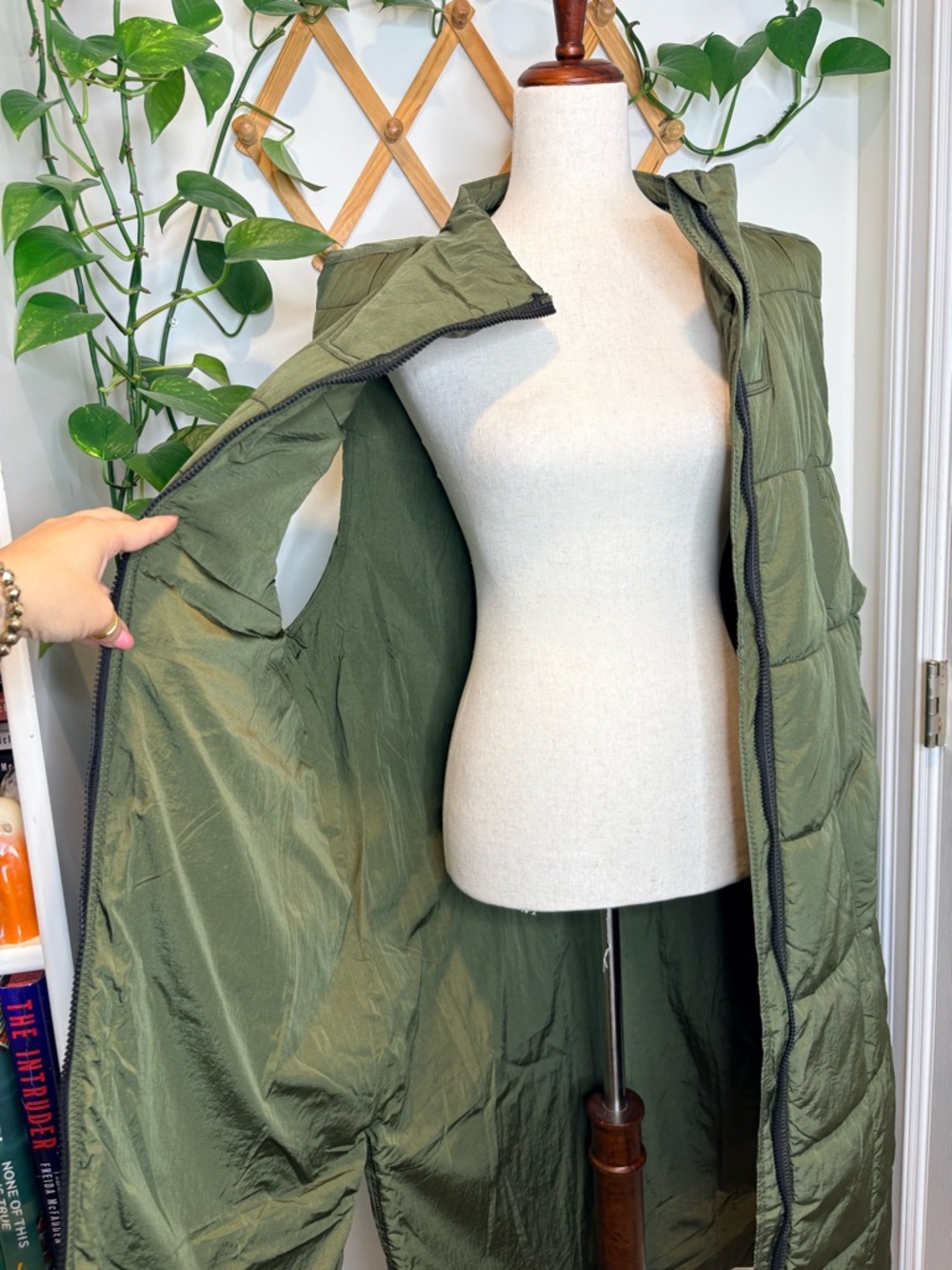 FREE PEOPLE On The Move Green Puffer Vest - Picture 7 of 16